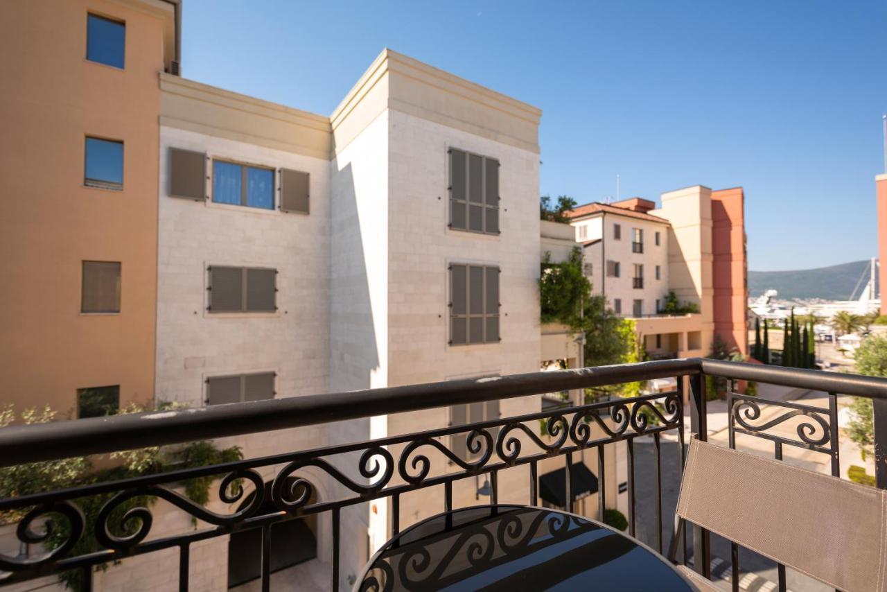Porto Montenegro Residences Тиват Екстер'єр фото